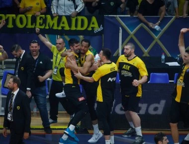 Με «ψυχή» Βυζαντινής Αυτοκρατορίας η ΑΕΚ Κυπελλούχος Ευρώπης: Νίκησε 94-100 την Μονακό - Εκανε περήφανη την Ελλάδα